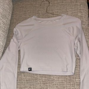 ALPHALETE long sleeve crop